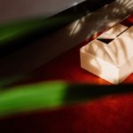 Foto van een kartonnen doos